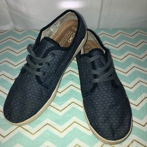 Toms Lace Up Shoes Size 7.5W